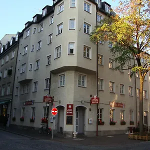 Guest house Mona Lisa, Munich